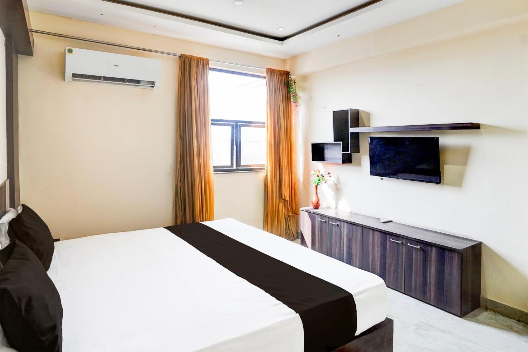 Hotel O Ss Palace Rāipur Kültér fotó